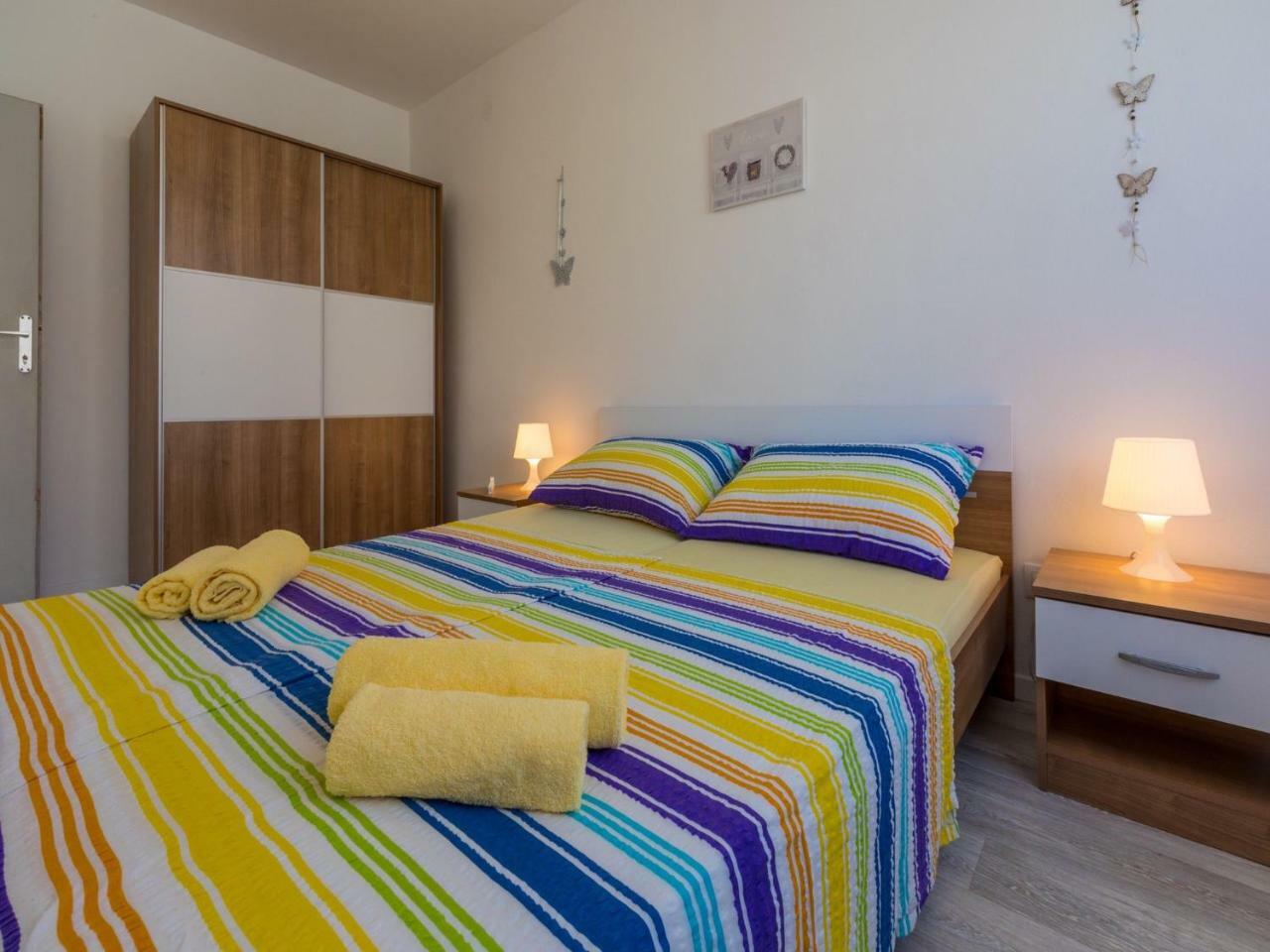 Apartment Duda Novi Vinodolski Habitación foto