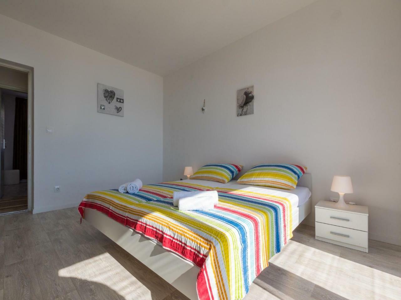 Apartment Duda Novi Vinodolski Habitación foto
